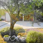 House Moreda By Istrialux *