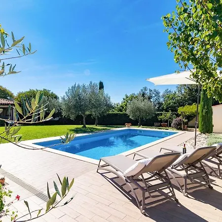 House Moreda By Istrialux Villa